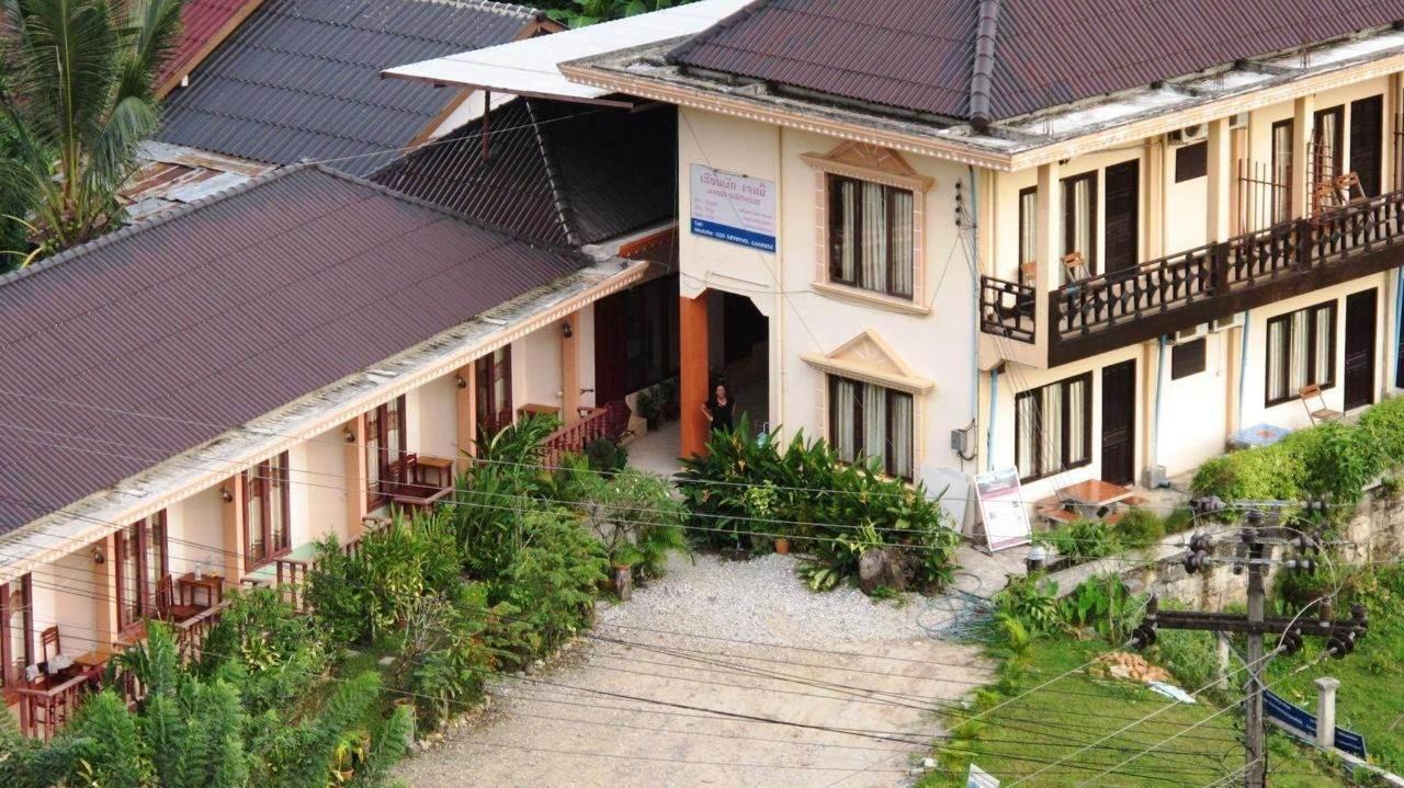 Jammee Guesthouse Vang Vieng Exteriör bild